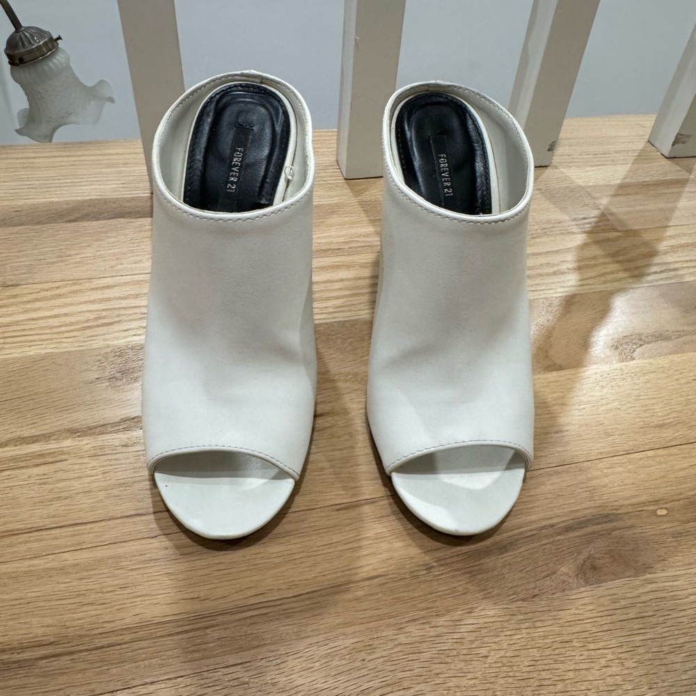 Forever 21 White Peep-Toe Mules